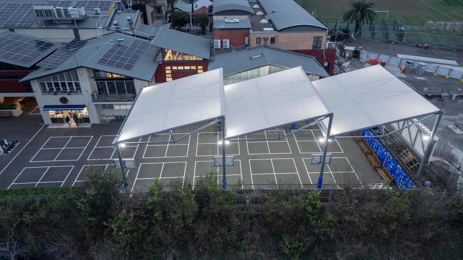 skillion-structures-integrated-lights