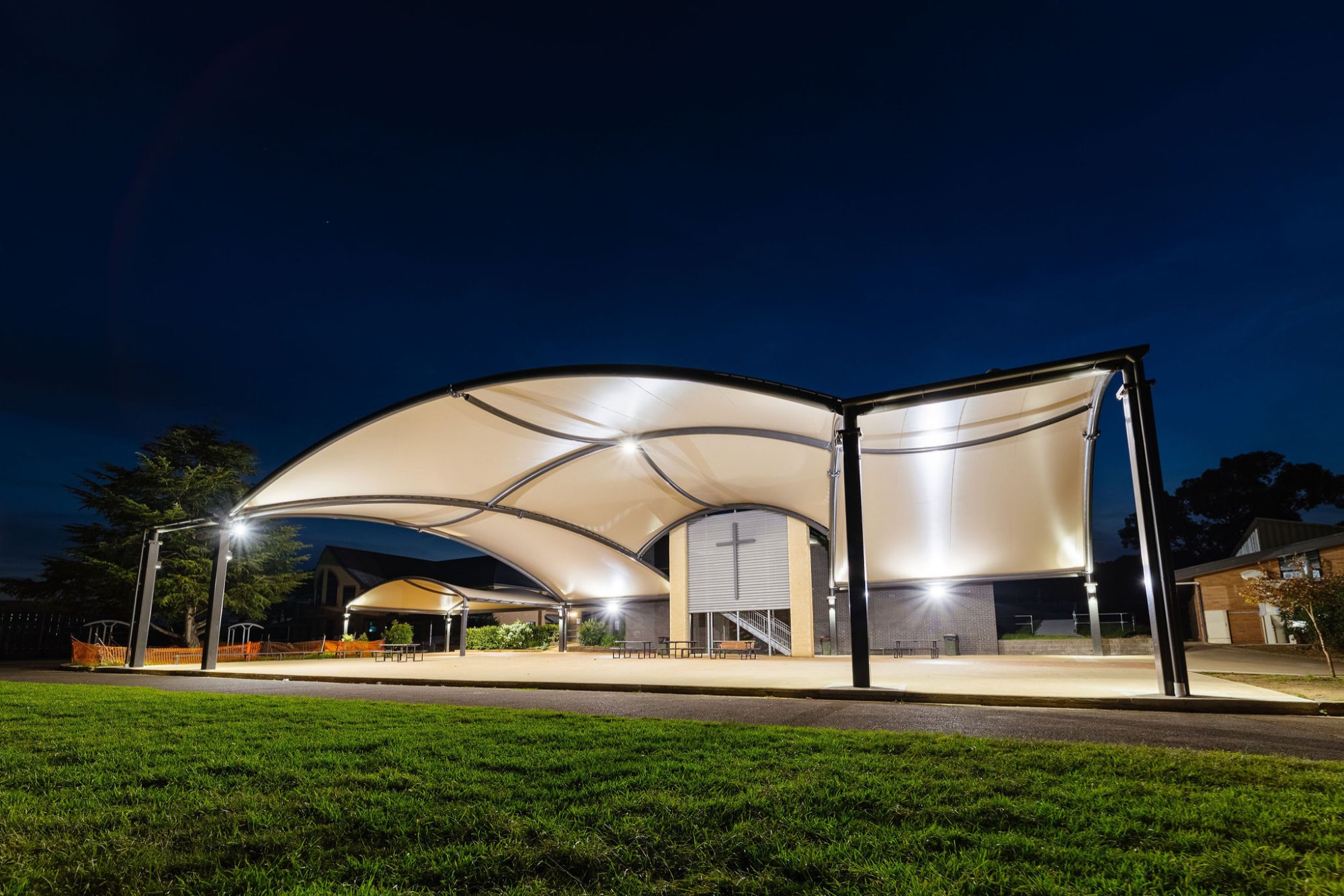 trinity-goulburn-illuminated-shade